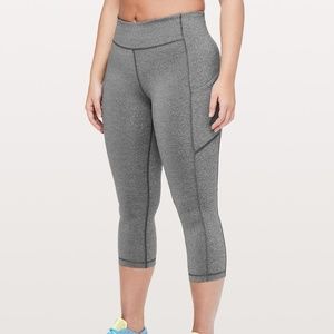 Lululemon Speed Up Crop 21” grey, size 8